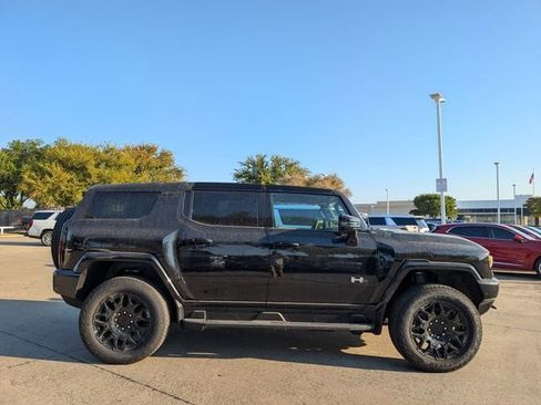 New 2026 GMC Hummer EV SUV image 3