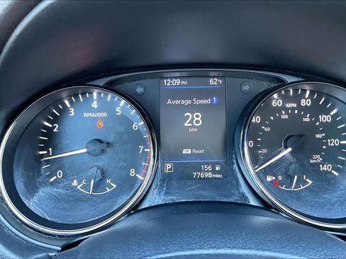 Used 2020 Nissan Rogue SV image 25