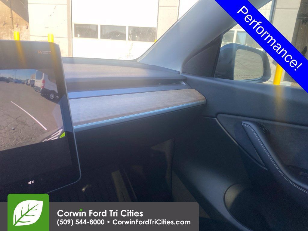 Used 2021 Tesla Model Y Performance AWD/4WD image 13