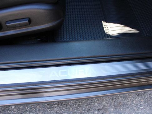 Used 2010 Acura TSX Sedan image 9