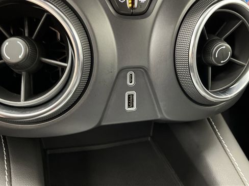 New 2025 Chevrolet Blazer LT w/ Midnight/Sport Edition image 23