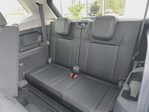 Used 2024 Volkswagen Tiguan Wolfsburg Edition image 16