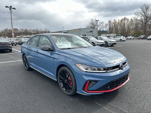 New 2026 Volkswagen Jetta GLI Autobahn image 3