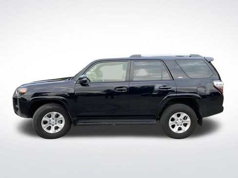 Used 2024 Toyota 4Runner SR5 Premium image 13