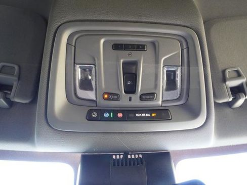 Used 2024 GMC Sierra 1500 SLT w/ SLT Premium Plus Package image 30