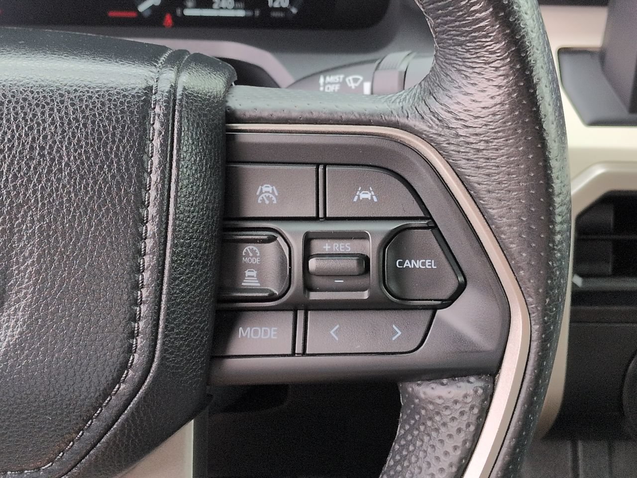 Used 2024 Toyota Tacoma TRD Off-Road AWD/4WD image 24