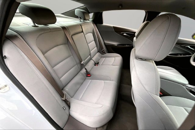Used 2024 Chevrolet Malibu LT FWD image 27