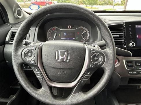 Certified 2023 Honda Ridgeline Sport image 16