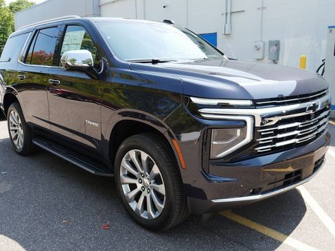 New 2026 Chevrolet Tahoe Premier image 2