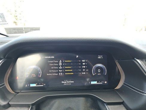 Used 2023 Jeep Grand Cherokee L Limited w/ Black Appearance Package image 20