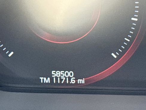 Used 2020 Volvo XC60 T5 Inscription image 25