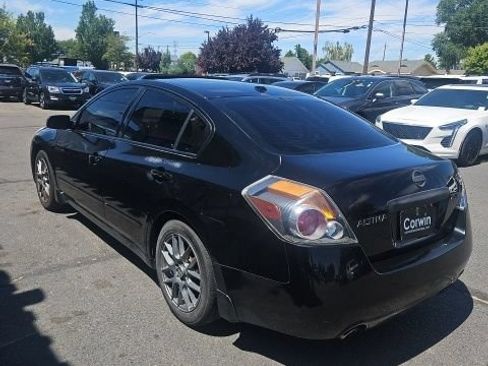 Used 2010 Nissan Altima 2.5 SL w/ SL Pkg FWD image 5