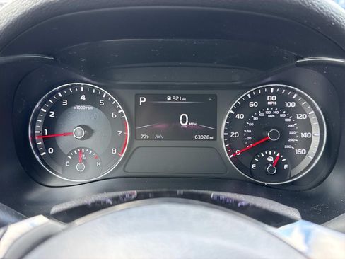 Used 2023 Kia Forte LXS FWD image 18