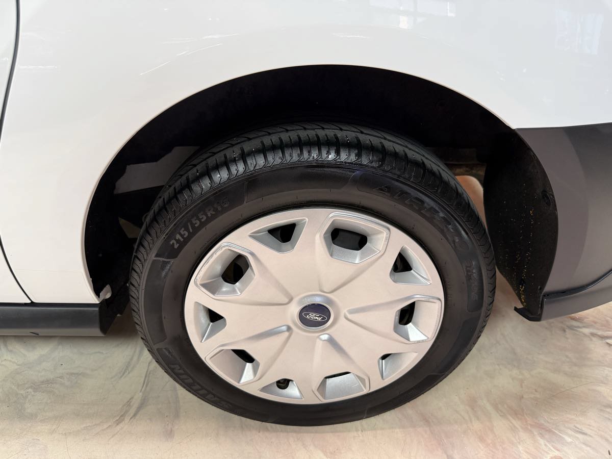 Used 2018 Ford Transit Connect XL FWD image 27