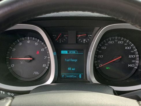 Used 2017 Chevrolet Equinox LT w/ Convenience Package image 24