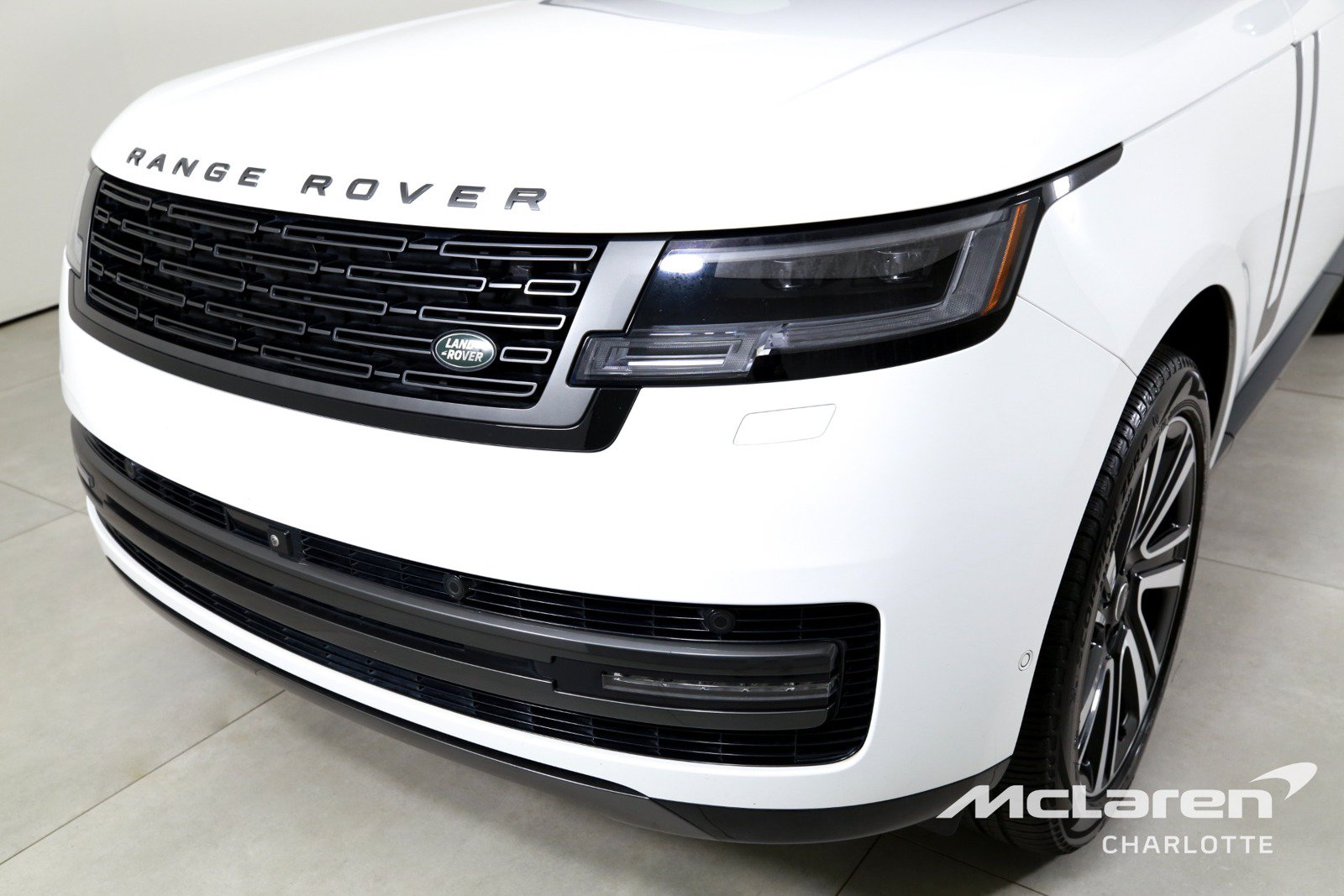 Used 2023 Land Rover Range Rover SE AWD/4WD image 39