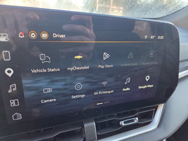 Used 2026 Chevrolet Equinox LT AWD/4WD image 13