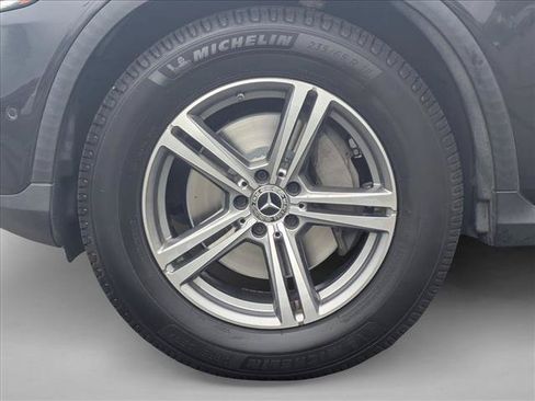 Used 2022 Mercedes-Benz GLC 300 image 22