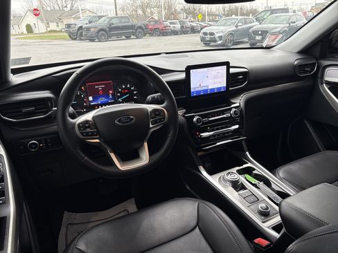 Certified 2023 Ford Explorer Limited AWD/4WD image 19
