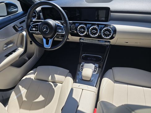 Used 2019 Mercedes-Benz A 220 image 18