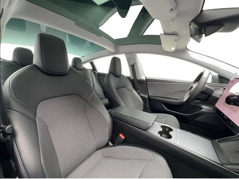 Used 2025 Tesla Model 3 RWD image 28
