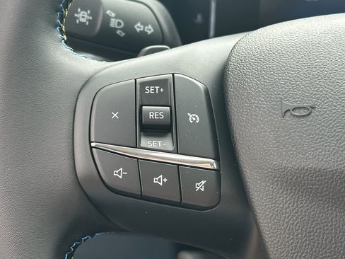 New 2026 Ford Maverick Lobo AWD/4WD image 15