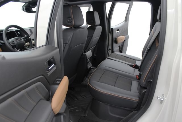 New 2026 GMC Canyon AT4 w/ Technology Plus Package AWD/4WD image 16