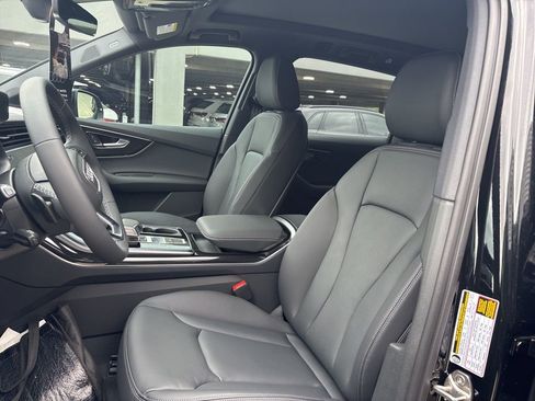 New 2026 Audi Q7 2.0T Premium image 13