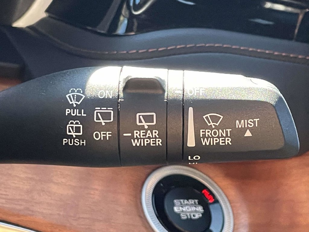 Certified 2023 Jeep Grand Cherokee L Summit AWD/4WD image 36