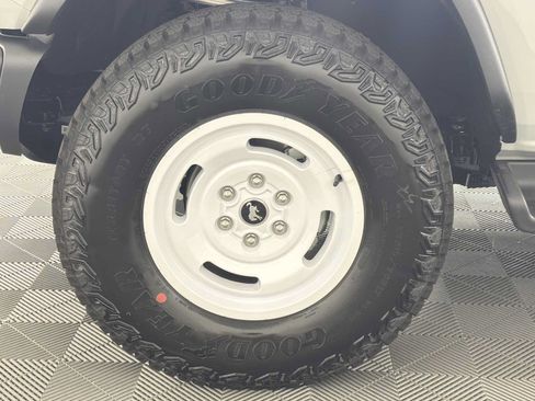 New 2026 Ford Bronco Heritage Edition AWD/4WD image 11