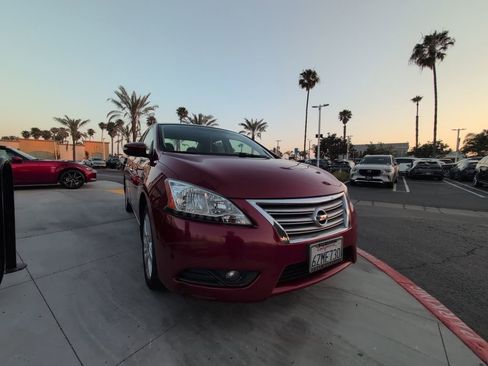Used 2013 Nissan Sentra SL w/ Navigation Pkg FWD image 35