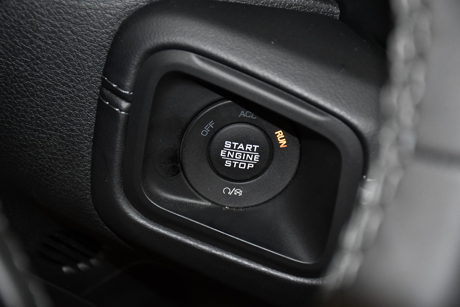 Used 2026 Jeep Gladiator Rubicon AWD/4WD image 26