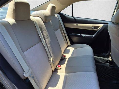 Used 2014 Toyota Corolla LE FWD image 18