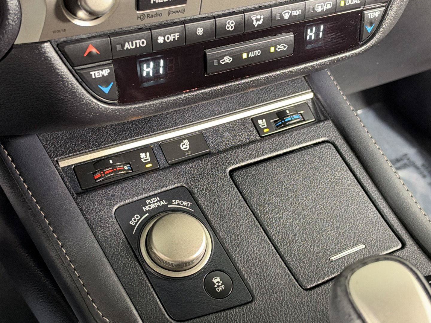 Used 2017 Lexus ES 350 w/ Navigation System Package FWD image 19