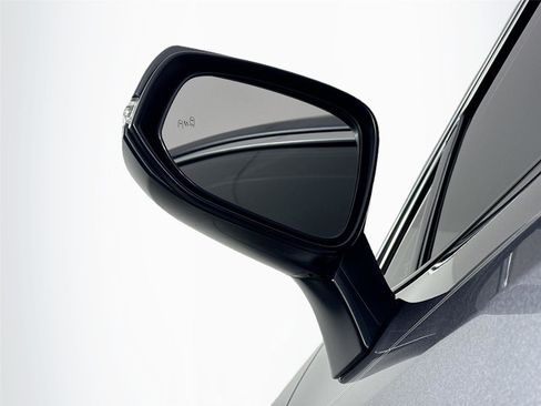 Certified 2024 Toyota RAV4 SE image 5