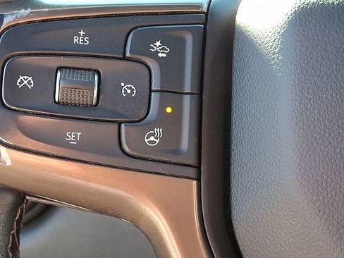 Used 2021 Chevrolet Silverado 2500 High Country w/ Z71 Off-Road Package image 28