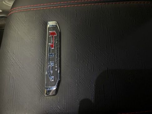 Used 2025 GMC Yukon XL AT4 Ultimate image 23