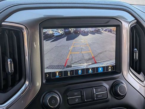 Used 2022 Chevrolet Silverado 2500 LTZ w/ LTZ Premium Package image 12