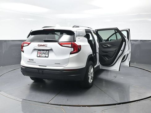 Used 2022 GMC Terrain SLE w/ Driver Convenience Package AWD/4WD image 61