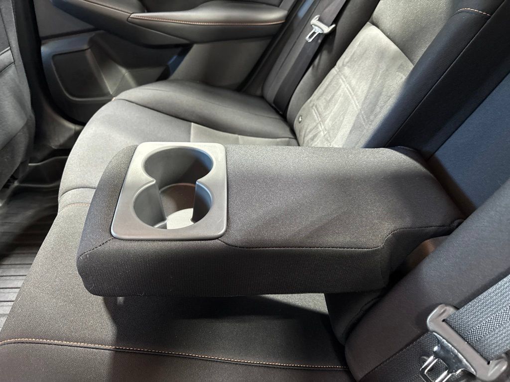 Used 2021 Nissan Sentra SR FWD image 30