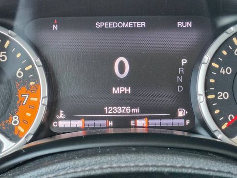 Used 2016 Jeep Renegade Limited AWD/4WD image 17