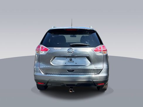 Used 2016 Nissan Rogue SV AWD/4WD image 6