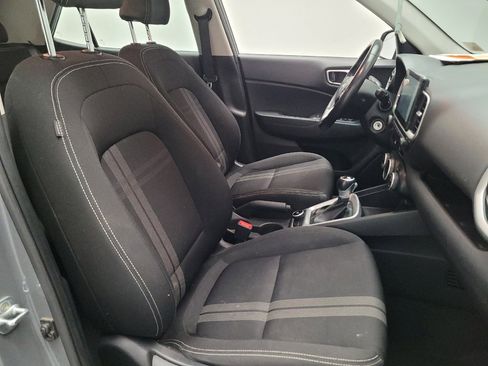 Used 2021 Hyundai Venue SEL FWD image 21