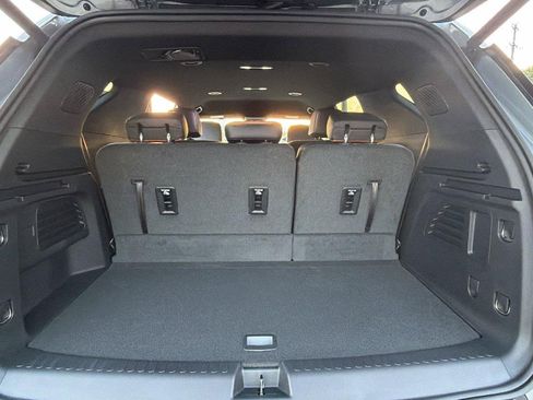 New 2027 Chevrolet Traverse Z71 AWD/4WD image 13