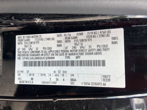 Used 2016 Ford Escape Titanium FWD image 5