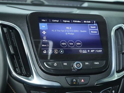 Used 2023 Chevrolet Equinox Premier image 27