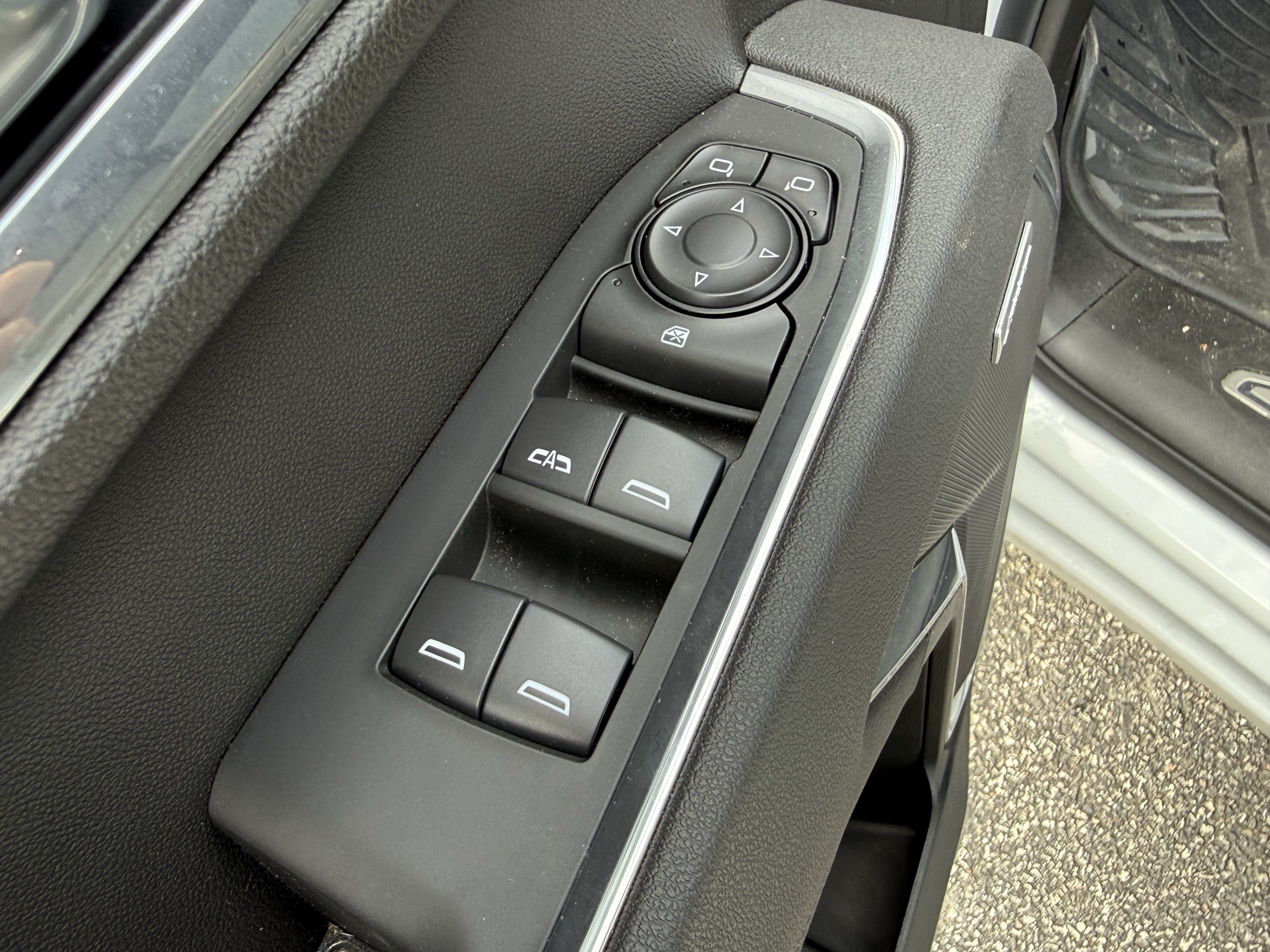 Used 2026 Chevrolet Silverado 1500 LT Trail Boss w/ Convenience Package II AWD/4WD image 15