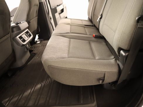 Used 2024 Ford F250 XLT w/ FX4 Off-Road Package image 11