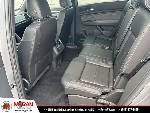 Used 2023 Volkswagen Atlas Cross Sport SEL AWD/4WD image 13
