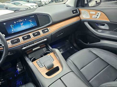 Certified 2025 Mercedes-Benz GLE 350 GLE 350 image 34